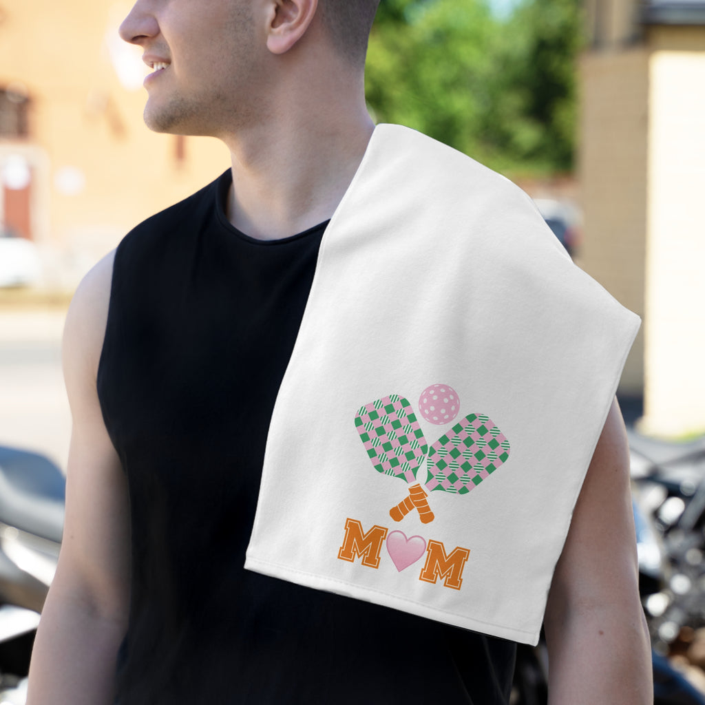 Custom Pickleball Mom Towel – Personalized Mother’s Day Gift for Pickleball Lovers