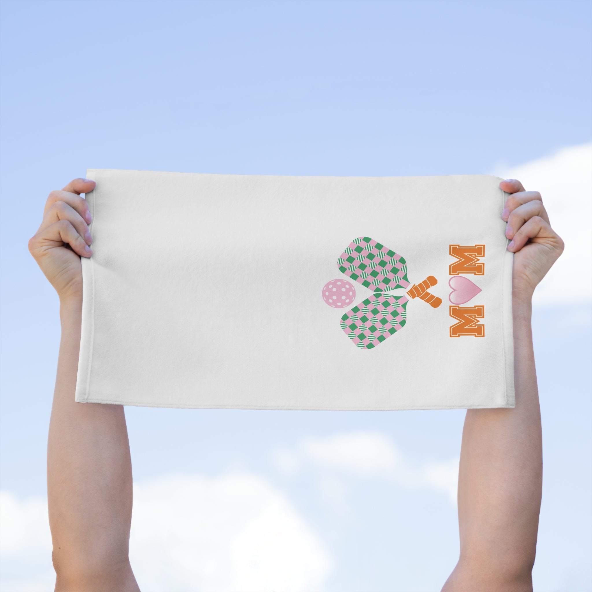 Custom Pickleball Mom Towel – Personalized Mother’s Day Gift for Pickleball Lovers